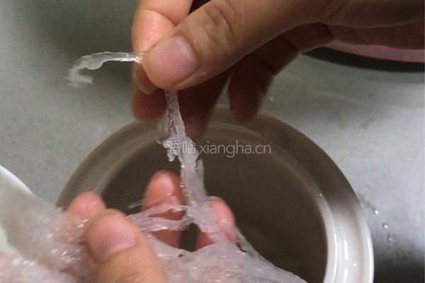冰糖炖燕窝的做法图解4