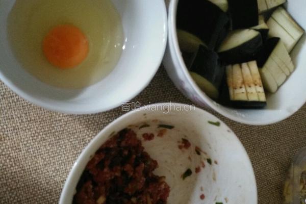 煎茄盒三明治的做法图解3