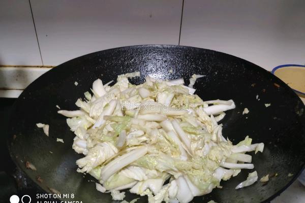 醋溜白菜的做法图解2