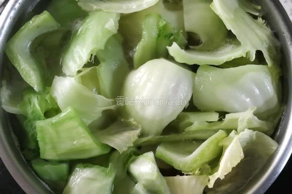 鲜美骨头汤的做法图解8