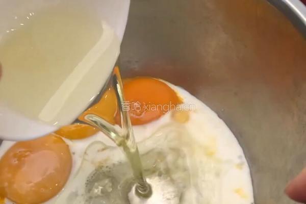 香橙斑点蛋糕卷的做法图解2