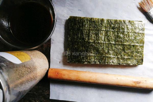 海苔芝麻夹心脆的做法图解2