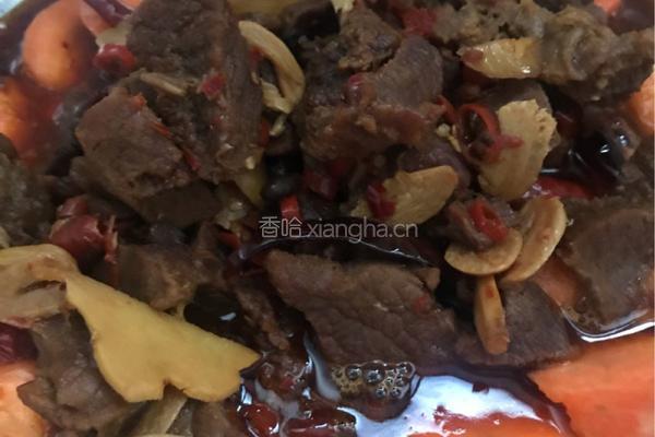 牛肉煨胡萝卜?的做法图解7