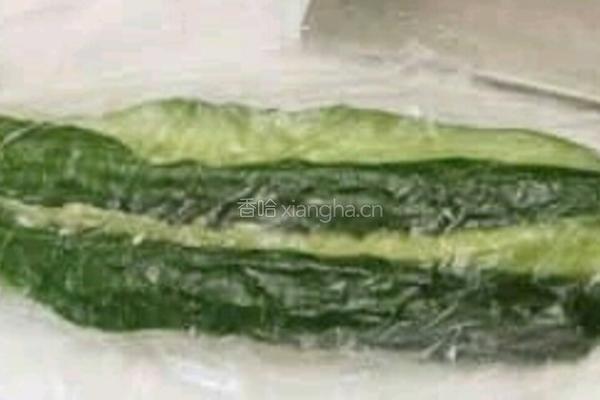 拍黄瓜的做法图解2