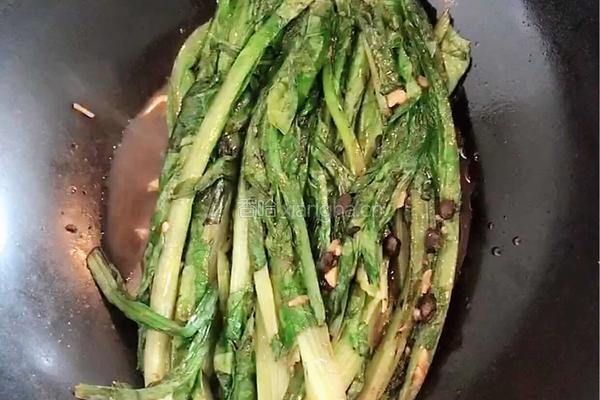 豆豉蒜蓉油麦菜的做法图解5