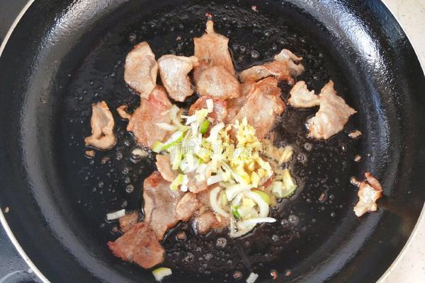 芹菜炒肉的做法图解10