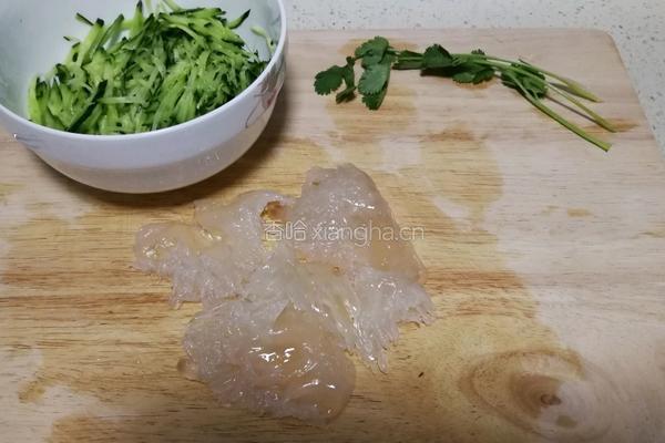 老醋海蜇头的做法图解1