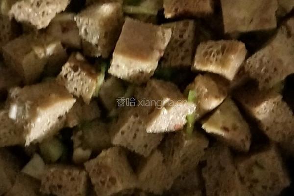 凉拌面筋