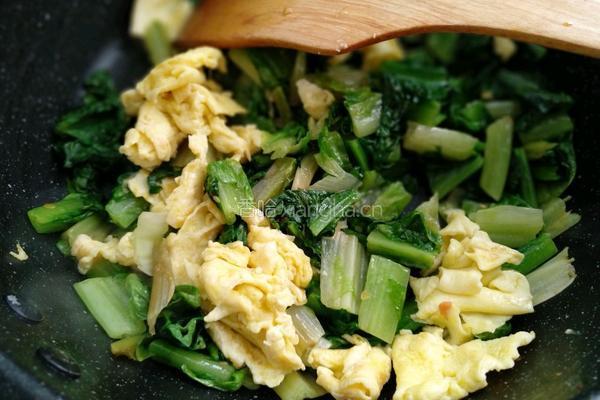 油麦菜炒鸡蛋的做法图解8