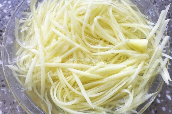 酸辣土豆丝的做法图解4