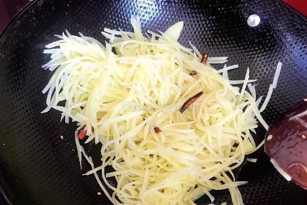 酸辣土豆丝的做法图解6