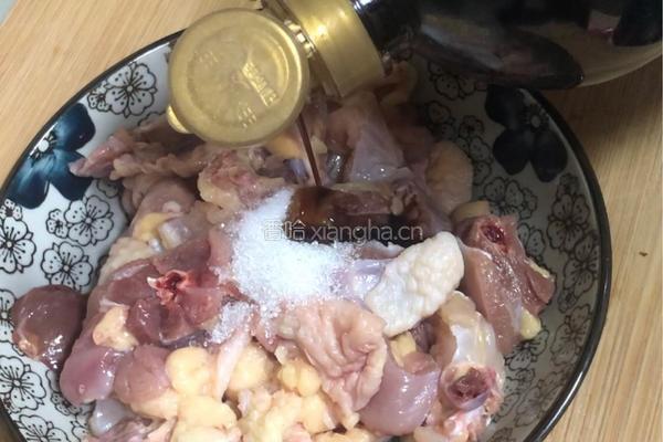 红枣蒸鸡的做法图解5