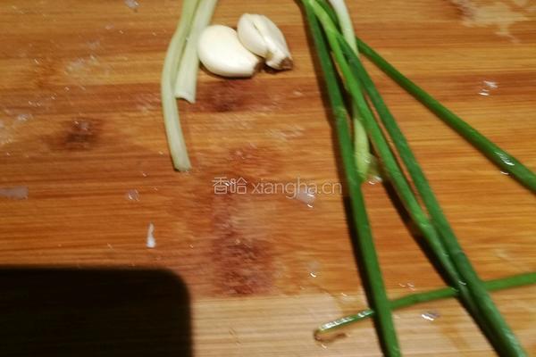 香菇虾泥球的做法图解4