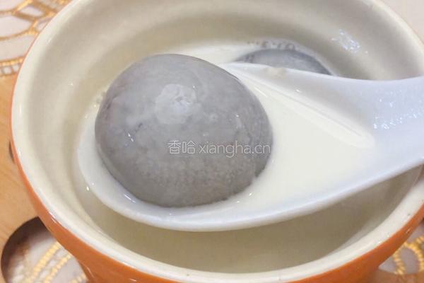 正月十五闹元宵 一牛奶汤圆