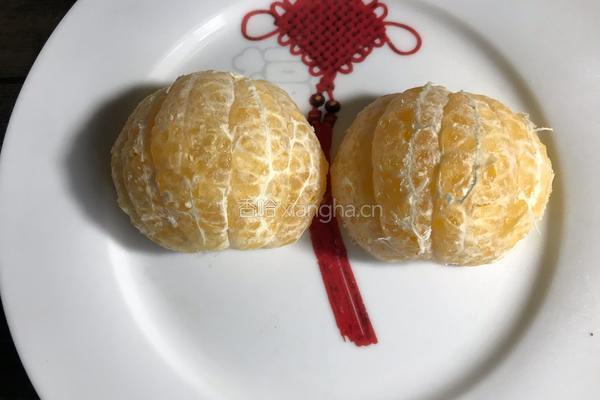 【正月十五闹元宵】水果灯笼的做法图解3