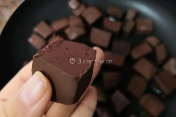 黑白豆腐的做法图解1