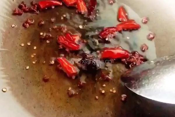 （正月十五闹元宵）麻辣粉丝的做法图解3