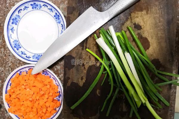 简单版蛋炒饭的做法图解1