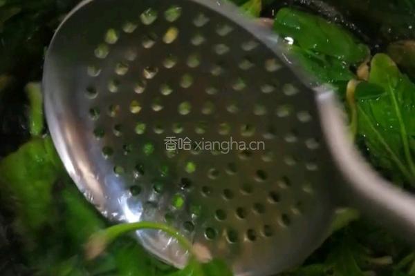 〔正月十五闹元宵〕鸡蛋菠菜卷的做法图解3