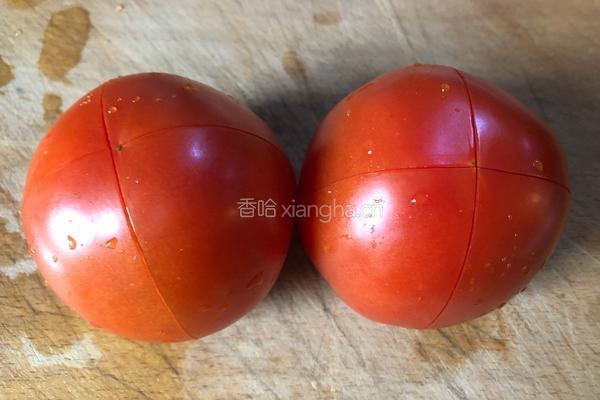 西红柿蒜苔肉丝面的做法图解1