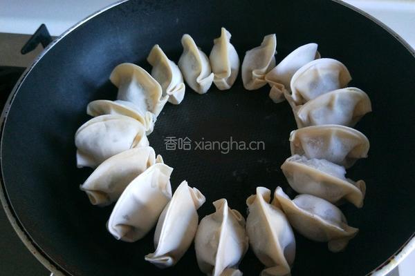 正月十五闹元宵 鸡蛋煎煎饺的做法图解3