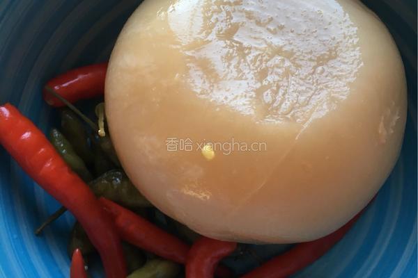 重庆酸萝卜鲫鱼的做法图解1