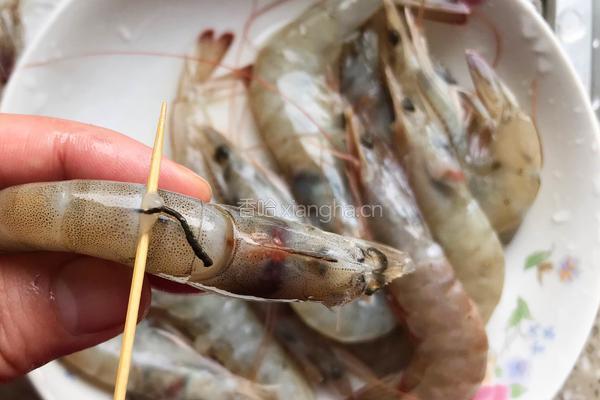 盐水虾的做法图解2