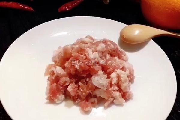 （正月十五闹元宵）肉末炒粉丝的做法图解2