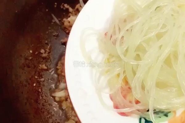 （正月十五闹元宵）肉末炒粉丝的做法图解9