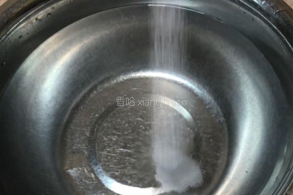 手撕包菜的做法图解1
