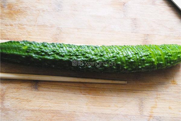 蓑衣黄瓜的做法图解4