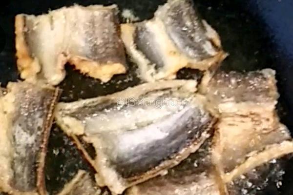 红烧鳗鱼干的做法图解2