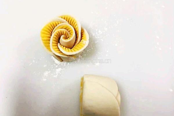 优雅的星空馒头的做法图解5