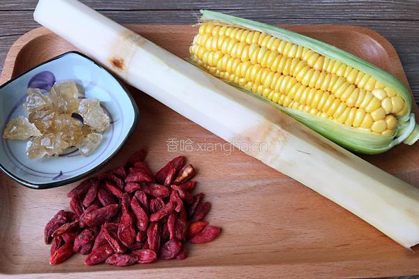 甘蔗玉米热汤饮的做法图解1