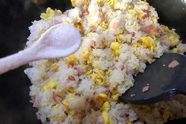 火腿蛋炒饭的做法图解9