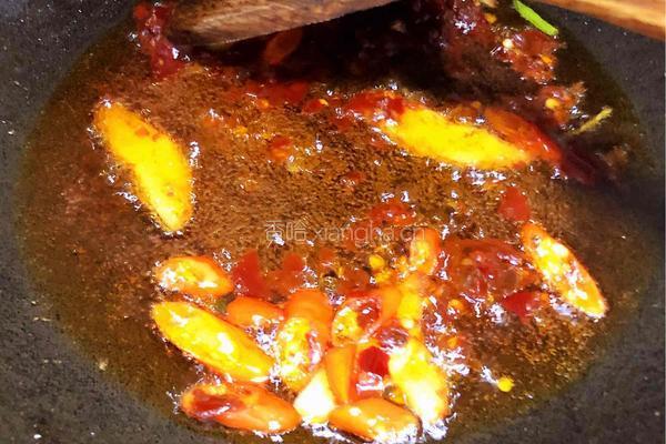 泡菜炒鸭血的做法图解4