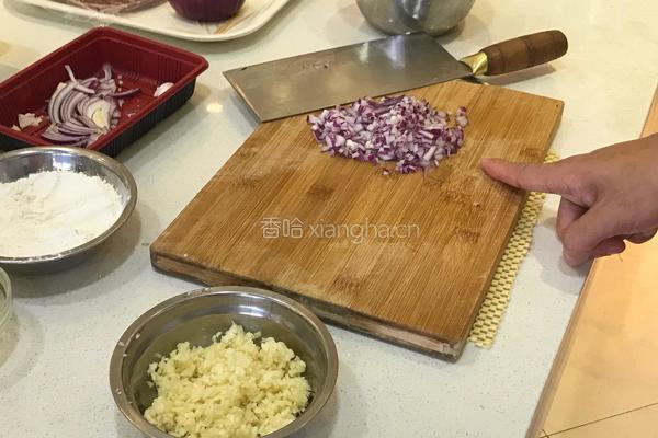 法式黑椒牛扒的做法图解3