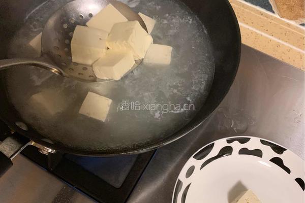 麻婆豆腐的做法图解3