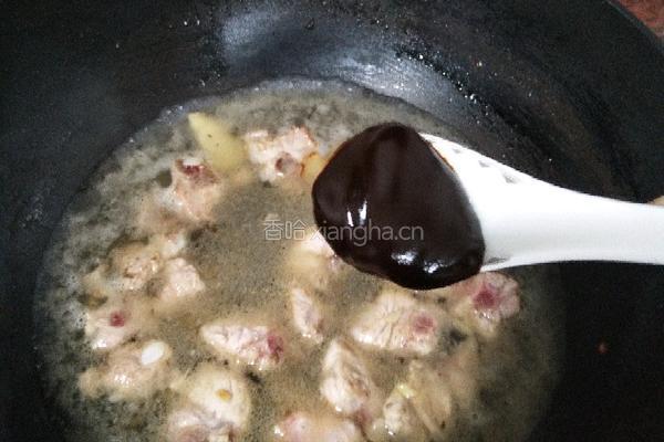 土豆烧排骨的做法图解7