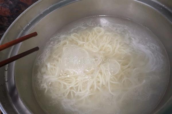 沙茶炸酱面的做法图解12