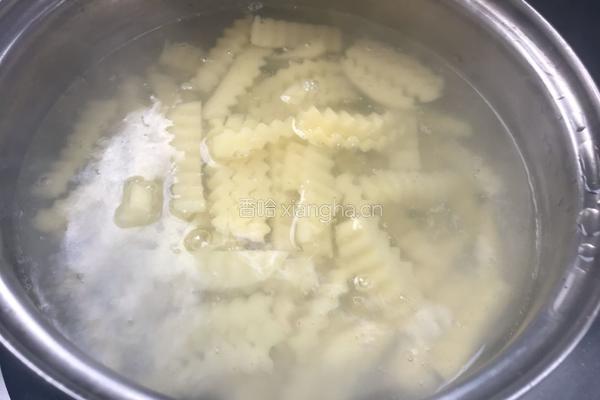 香辣狼牙土豆条的做法图解3