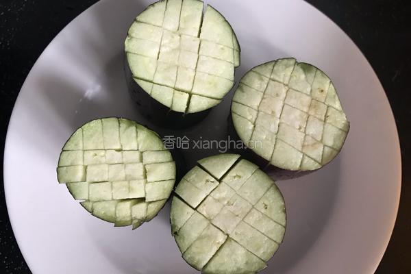 菊花茄子的做法图解1