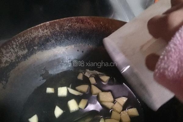 苹果糖水的做法图解3