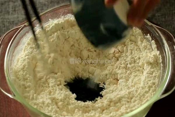 甜面块块的做法图解3
