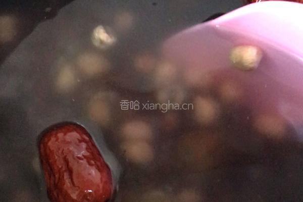 黑米八宝粥的做法图解9