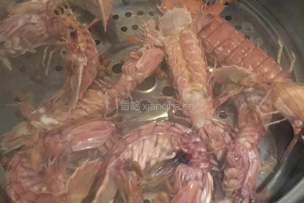群龙戏珠（清蒸皮皮虾）的做法图解2