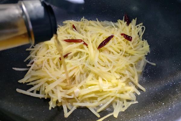 树椒土豆丝的做法图解7