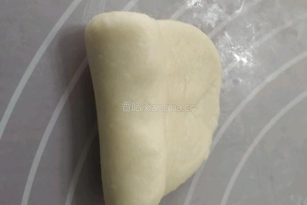 红豆蛋黄酥的做法图解4