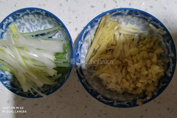 清蒸石斑鱼的做法图解4