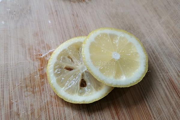 柠檬橄榄鸽子汤的做法图解3